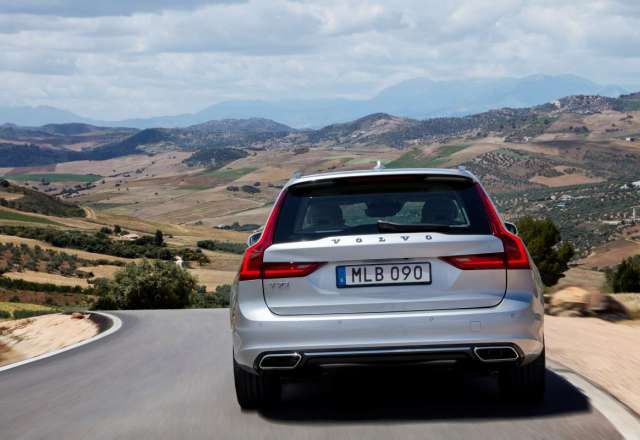 Photo d'un véhicule Volvo V90